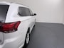 Mitsubishi Outlander 2.0 PHEV Pure | Trekhaak | Parkeercamera | Apple Carplay/Android Auto |
