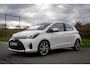 Toyota Yaris 1.0 VVT-i Trend APK nieuw bij aflevering | Camera | PDC | LM velgeb