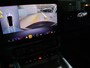 Mercedes-Benz CLA 200 Business Solution AMG 58 kWh | Panoramadak | Premium Pakket | Burmester | Superscreen | Trekhaak | Head-Up |