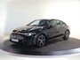 Mercedes-Benz CLA 200 Business Solution AMG 58 kWh | Panoramadak | Premium Pakket | Burmester | Superscreen | Trekhaak | Head-Up |