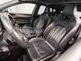 CUPRA Leon 2.0 TSI VZ Sport 301Pk Automaat (SCHUIFDAK, BLACK PACK, APPLE CARPLAY, STUUR/STOELVERWARMING, KUIPSTOELEN, MEMORY SEATS, CAMERA, BEATS AUDIO, ADAPTIVE CRUISE, KEYLESS, SFEERVERLICHTING, NIEUWSTAAT)