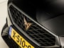 CUPRA Leon 2.0 TSI VZ Sport 301Pk Automaat (SCHUIFDAK, BLACK PACK, APPLE CARPLAY, STUUR/STOELVERWARMING, KUIPSTOELEN, MEMORY SEATS, CAMERA, BEATS AUDIO, ADAPTIVE CRUISE, KEYLESS, SFEERVERLICHTING, NIEUWSTAAT)