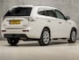 Mitsubishi Outlander 2.0 PHEV Deluxe 203Pk Automaat (SCHUIFDAK, NAVIGATIE, LEDER, STOELVERWARMING, SPORTSTOELEN, CAMERA, TREKHAAK, GETINT GLAS, XENON, NIEUWE APK, NIEUWSTAAT)