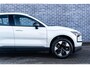 Volvo EX30 Single Motor 51 kWh Core | Google | Stoel-/Stuurverwarming | Warmtepomp | DAB | Park Assist | LED Koplampen | Apple Carplay/Android Auto | 18" LM