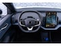 Volvo EX30 Single Motor 51 kWh Core | Google | Stoel-/Stuurverwarming | Warmtepomp | DAB | Park Assist | LED Koplampen | Apple Carplay/Android Auto | 18" LM