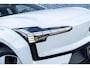 Volvo EX30 Single Motor 51 kWh Core | Google | Stoel-/Stuurverwarming | Warmtepomp | DAB | Park Assist | LED Koplampen | Apple Carplay/Android Auto | 18" LM