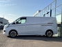 Ford Transit Custom 320 2.0 TDCI L2H1 Sport 185PK Automaat 2x Schuifdeur Trekhaak !!Nieuwe Distributieriem!! Camera Elek. voorstoel Blind-Spot Stoel/voorruitverwarming *Dealer Onderhouden*