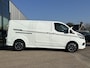 Ford Transit Custom 320 2.0 TDCI L2H1 Sport 185PK Automaat 2x Schuifdeur Trekhaak !!Nieuwe Distributieriem!! Camera Elek. voorstoel Blind-Spot Stoel/voorruitverwarming *Dealer Onderhouden*