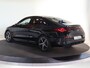 Mercedes-Benz CLA 200 Business Solution AMG 58 kWh | Panoramadak | Premium Pakket | Superscreen | Trekhaak | Head-Up | Matrix Led |