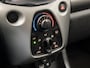 Toyota Aygo 1.0 VVT-i x-play (APPLE CARPLAY, BLUETOOTH, CAMERA, MULTIFUNCTIONEEL STUURWIEL, SPORTSTOELEN, CRUISE, ELEK RAMEN, NIEUWSTAAT)