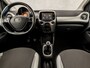 Toyota Aygo 1.0 VVT-i x-play (APPLE CARPLAY, BLUETOOTH, CAMERA, MULTIFUNCTIONEEL STUURWIEL, SPORTSTOELEN, CRUISE, ELEK RAMEN, NIEUWSTAAT)