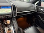 Porsche Cayenne 3.0 S E-Hybrid / PANORAMADAK / DEALER ONDERHOUDEN / NETTE AUTO