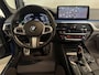 BMW 5-Serie Touring 530e M-Sport Aut. | panorama | live-cockpit | ambiance verlichting | trekhaak |