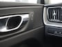Volvo XC60 T6 AWD Core Bright | Trekhaak | Panoramadak | Dodehoekdetectie |
