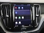 Volvo XC60 T6 AWD Core Bright | Trekhaak | Panoramadak | Dodehoekdetectie |
