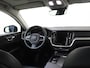 Volvo V60 B4 Ultimate Dark | Panoramadak | Head-Up | Dodehoekdetectie |