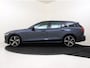 Volvo V60 B4 Ultimate Dark | Panoramadak | Head-Up | Dodehoekdetectie |