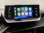 Peugeot 2008 1.2 PureTech Allure Sport (VIRTUAL COCKPIT, APPLE CARPLAY, GROOT NAVI, 360 CAMERA, LEDER, SPORTSTOELEN, GETINT GLAS, KEYLESS, NIEUWE APK, NIEUWSTAAT)