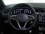 Volkswagen Tiguan R-Line 1.5 TSI 150 PK DSG | LED Plus | Panoramadak | Black Style | Trekhaak | Stoel & Stuurwielverwarming |