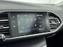 Peugeot 308 SW 1.2 110 pk Blue Lease Executive | Navigatie | Panoramadak | Trekhaak | CarPlay | Parkeerhulp