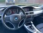 BMW 3-Serie Touring 318i Business Line Automaat*Navigatie*Cruise*Airco*NAP*Parkeersensoren*LM velgen*