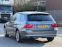 BMW 3-Serie Touring 318i Business Line Automaat*Navigatie*Cruise*Airco*NAP*Parkeersensoren*LM velgen*