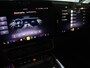 Mercedes-Benz CLA 200 Business Solution AMG 58 kWh | Panoramadak | Premium Pakket | Superscreen | Trekhaak | Head-Up | Burmester |