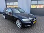 BMW 3-Serie 320I EXECUTIVE Pano I Trekhaak I Leder I ECC