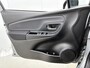Toyota Yaris 1.5 Hybrid Bi-Tone Limited | Dealeronderhouden | Full Map navigatie |