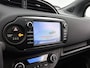 Toyota Yaris 1.5 Hybrid Bi-Tone Limited | Dealeronderhouden | Full Map navigatie |