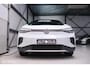 Volkswagen ID.4 Pro 77 kWh | 2023 | Trekhaak | NL auto NAP | Stoelverwarming | Alcantara | Ambiance |