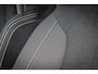 Volvo EC40 Single Motor Extended Range Ultra 82 kWh Black Edition Europa | Panoramdak | 20 Inch Velgen | 360 Camera | Elektr. Stoelen | Stoel + Stuurverwarming | Getint Glas | Adaptive Cruise Control | Dodehoek Detectie |