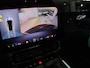 Mercedes-Benz CLA 200 Business Solution AMG 58 kWh | Panoramadak | Premium Pakket | Superscreen | Trekhaak | Head-Up | Burmester |