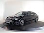 Mercedes-Benz CLA 200 Business Solution AMG 58 kWh | Panoramadak | Premium Pakket | Superscreen | Trekhaak | Head-Up | Burmester |