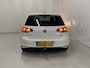Volkswagen Golf 1.4 TSI ACT Business Edition Camera App-connect Navigatie Trekhaak 18inch velgen Sportstoel met massage Keyless entry