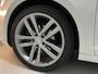 Volkswagen Golf 1.4 TSI ACT Business Edition Camera App-connect Navigatie Trekhaak 18inch velgen Sportstoel met massage Keyless entry