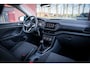 Volkswagen T-Cross 1.0 TSI | Navigatie | Parkeerhulp | App-connect | Stoelverwarming | Adaptieve cruise control | DAB+ |