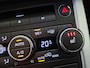 Land Rover Range Rover Evoque 2.0 Si 4WD Prestige CAMERA PANO SFEERVERLICHTING LEER STOEL+RUITVERWARMING MEMORY ELEK.KLEP TREKHAAK-AFN. MERIDIAN ZWARTE-HEMEL ENZ.