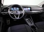 Volkswagen Golf 1.0 eTSI Life Active 110PK DSG | Navigatie | achteruitrijcamera | LED plus | 17" LM velgen |