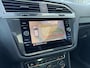 Volkswagen Tiguan 1.4 TSI ACT Highline Leder Elek Stoelverstelling LED Trekhaak Panoramadak Carplay Vol!