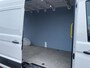Volkswagen Crafter 35 2.0 TDI L4H3 | 140Pk | Trekhaak  Bijrijdersbank | Navi | Betimmering | PDC |