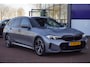 BMW 3-Serie Touring 320e M-Sport / 1EIG / M-Brakes / Stoel&Stuur-verw. / Vol-leder / Sfeerverlichting / LCI-model = SUPER PRIJS !!