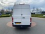 Volkswagen Crafter 35 2.0 TDI L4H3 | Trekhaak | Bijrijdersbank | Clima | 140Pk | Navi | Pdc |