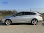 Opel Astra Sports Tourer 1.0 Innovation | Pano | Camera | PDC voor & achter | Lane assist | 17" LMV