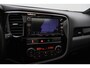 Mitsubishi Outlander 2.4 PHEV S-Edition 4WD 2019 | Navigatie | DAB Radio | Cruise Control Adaptive | Stuurwiel Bediening | Achteruitrij Camera | Elektrische Achterklep | Lichtmetalen Velgen | Boekjes | 2 Sleutels