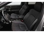 Mitsubishi Outlander 2.4 PHEV S-Edition 4WD 2019 | Navigatie | DAB Radio | Cruise Control Adaptive | Stuurwiel Bediening | Achteruitrij Camera | Elektrische Achterklep | Lichtmetalen Velgen | Boekjes | 2 Sleutels