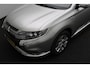 Mitsubishi Outlander 2.4 PHEV S-Edition 4WD 2019 | Navigatie | DAB Radio | Cruise Control Adaptive | Stuurwiel Bediening | Achteruitrij Camera | Elektrische Achterklep | Lichtmetalen Velgen | Boekjes | 2 Sleutels