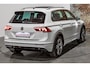 Volkswagen Tiguan 1.4 TSI ACT Comfortline Business R| Panormadak | Elektrisch uitklapbare trekhaak