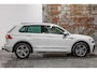 Volkswagen Tiguan 1.4 TSI ACT Comfortline Business R| Panormadak | Elektrisch uitklapbare trekhaak