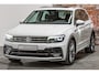 Volkswagen Tiguan 1.4 TSI ACT Comfortline Business R| Panormadak | Elektrisch uitklapbare trekhaak
